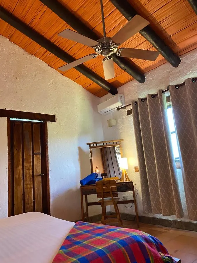 Hotel Beyonda El Curval